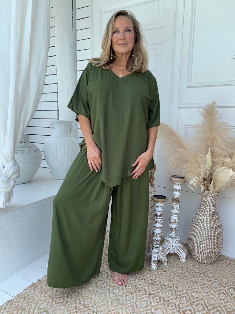 Plus Shirred Pants (One Size to suit 8-24)
